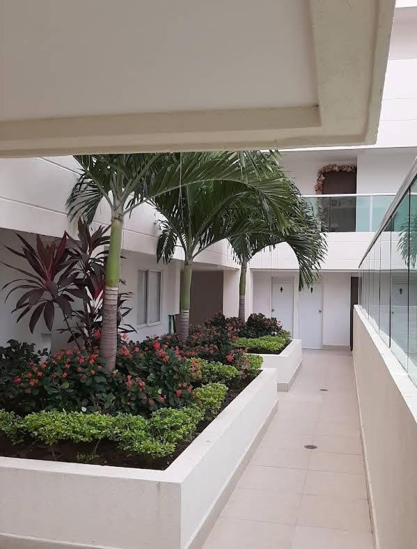 Edificio Ch1 A Unos Pasos De La Playa * Cartagena